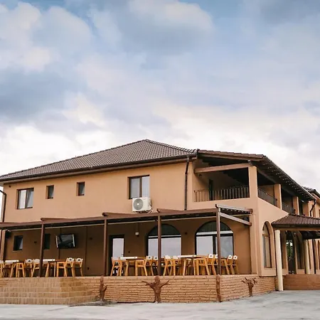 Pensiune-restaurant Palace *